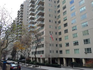 sotheby's new york real estate manhattan house 200 pic 4