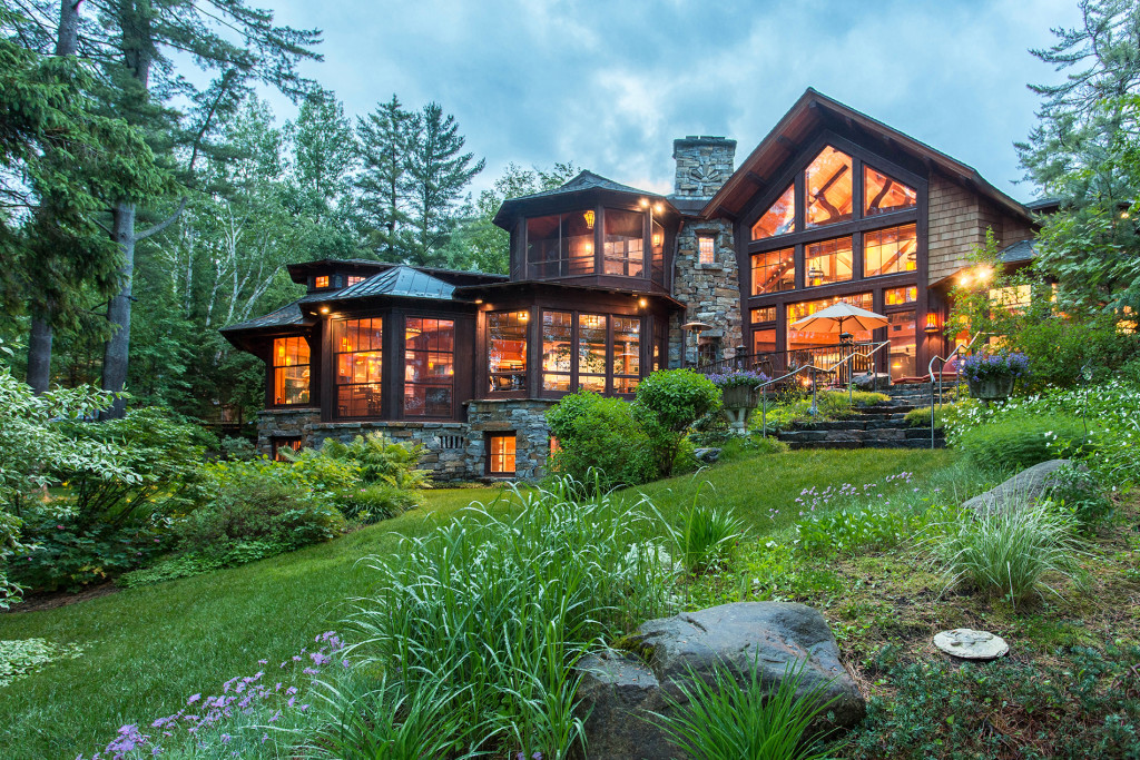 134 Mirror Lake Drive, Mirror Lake, Lake Placid, NY, USA