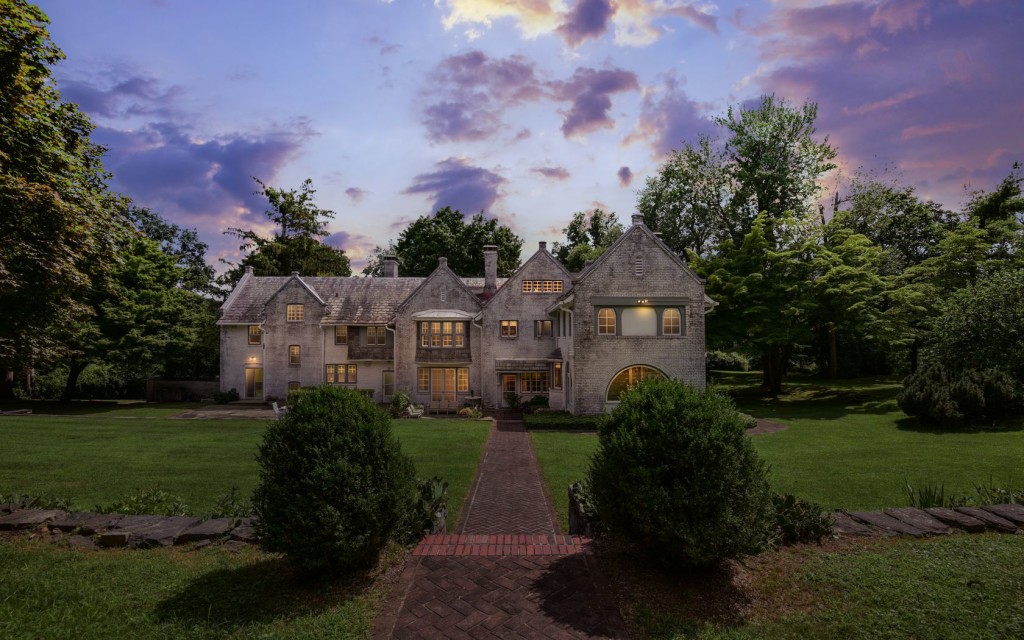 Country Club Manor, Ardsley Park, Irvington, NY