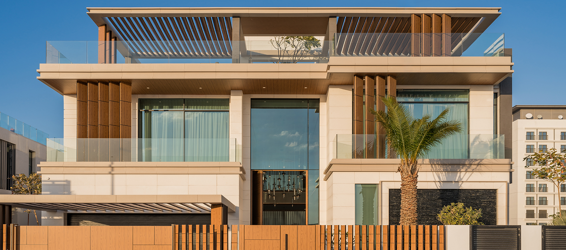 Harrisoni La Mer - Dubai